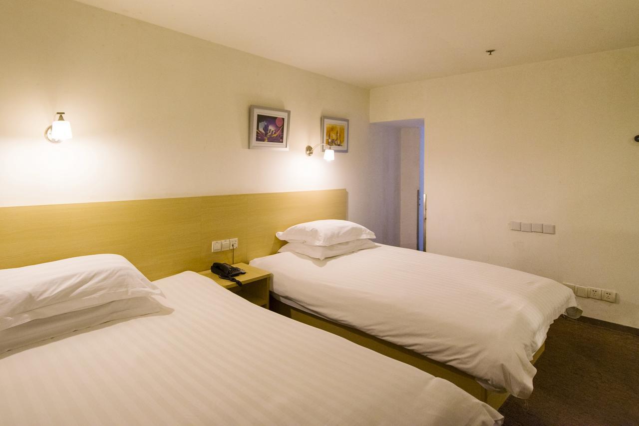 Motel Zhenjiang Jiefang Road المظهر الخارجي الصورة